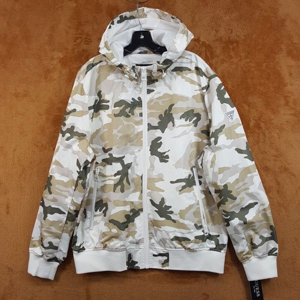 GUESS Rain Jacket Mens XL White Tan Camo Zip Up Hooded Windbreaker Bomber $150